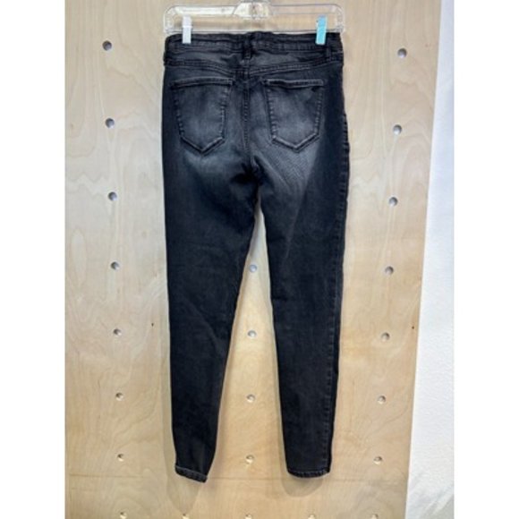 William Rast Black Mid Rise Dark Wash Classic Denim Prefect Skinny Jeans Size 28 - Picture 2 of 7